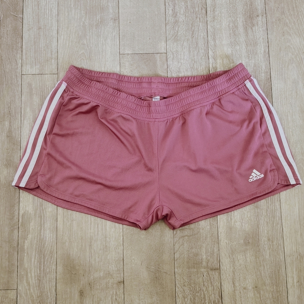Adidas Women's athletic Shorts XL